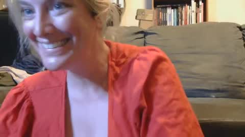 Misty Mountains online show from July 31, 1:38 am