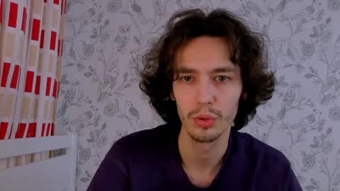 MitchelKors online show from April 3, 4:10 am