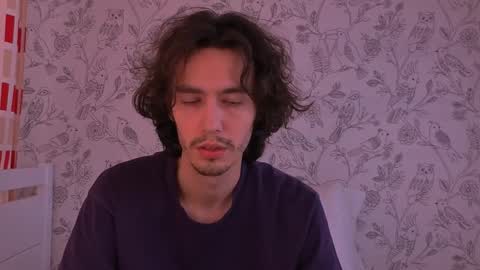 MitchelKors online show from April 4, 10:35 am