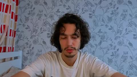 MitchelKors online show from April 10, 5:28 pm