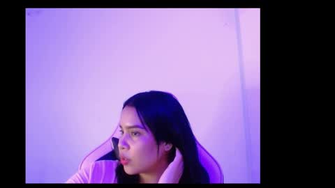 Hanna online show from April 22, 12:13 am