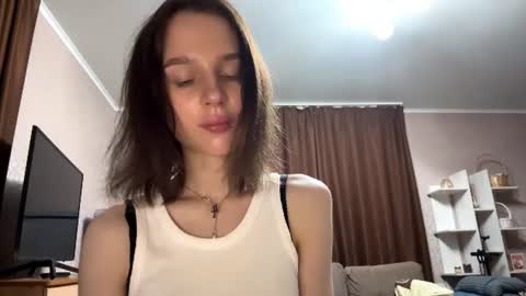 Snapshot of mivique chatting on June 10, 11:35 pm mivique online show from June 10, 11:35 pm