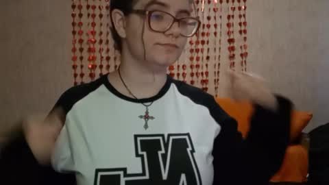 Milana online show from May 19, 7:04 am