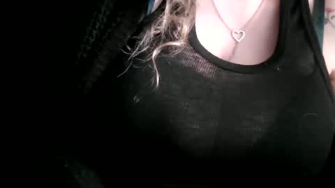 miztrezk online show from December 22, 3:20 pm