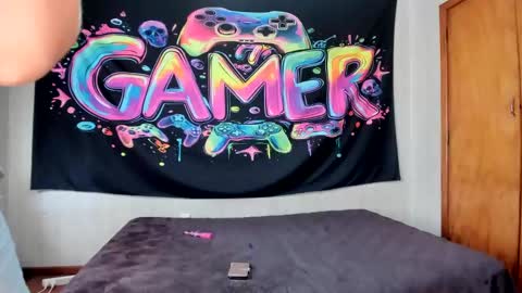 Snapshot of mizzkittay chatting on January 22, 12:06 am MizzKittay online show from January 22, 12:06 am