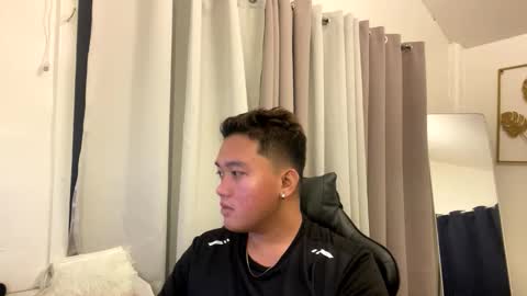 Michole Jay online show from February 26, 6:51 pm