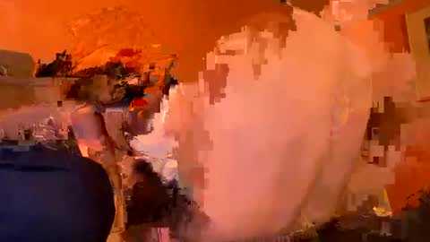 Snapshot of mjayx99 chatting on February 5, 6:13 am mjayx99 online show from February 5, 6:13 am