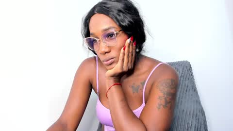 Linda online show from July 19, 3:21 am
