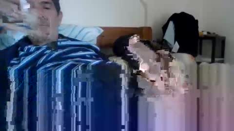 mmiltos online show from April 2, 12:03 pm