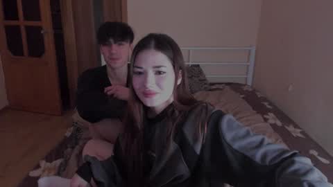 alice and ray online show from December 13, 1:37 am