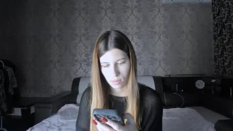 Lili online show from October 16, 12:17 pm