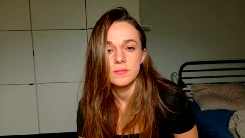 mmminnie online show from February 23, 5:43 pm