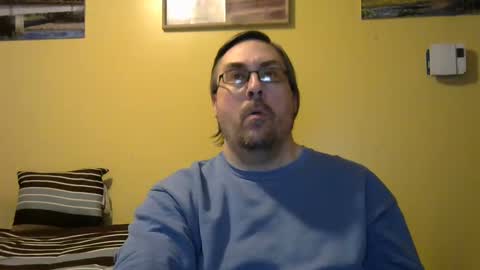 Snapshot of mmr4545 chatting on February 15, 6:43 am mark online show from February 15, 6:43 am