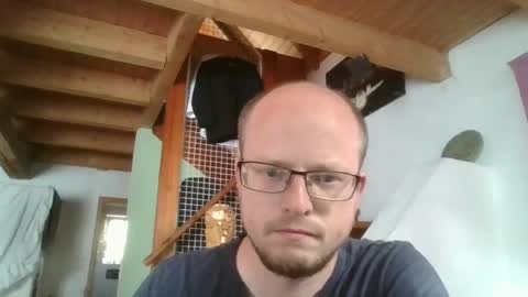 Snapshot of mnebram242860 chatting on July 13, 3:59 pm moe alias mnebram online show from July 13, 3:59 pm