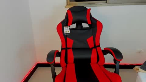 mnell28 online show from March 24, 8:19 am