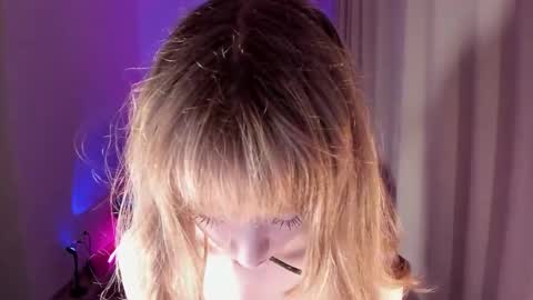 mnepohhh online show from January 6, 3:27 pm