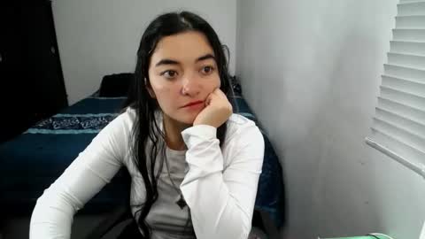 Sam online show from March 18, 2:31 pm