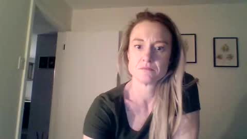 mockingbirds91 online show from April 1, 3:40 am