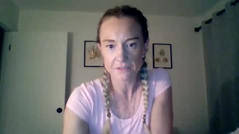 mockingbirds91 online show from April 17, 3:20 am