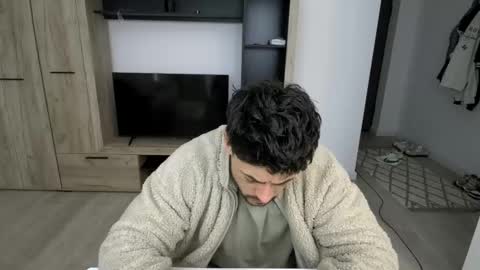 fitbody online show from March 18, 10:40 am