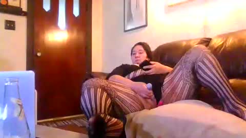 moeblick online show from October 24, 7:43 pm