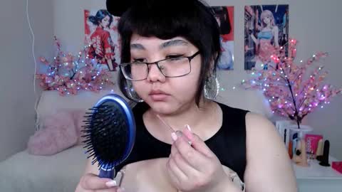 Molly online show from March 12, 5:24 am