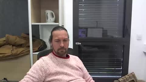 Julien online show from February 2, 10:47 am