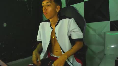 Moises online show from May 13, 1:58 am