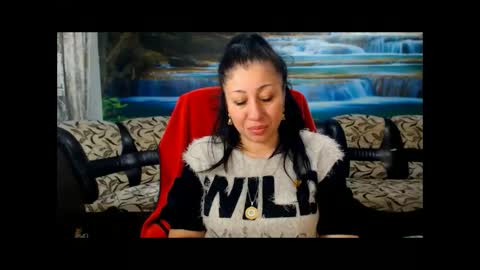 moistmady online show from April 3, 3:37 am