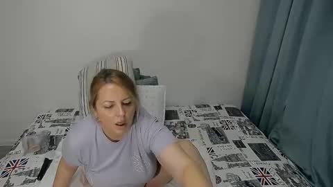 erika online show from November 9, 6:55 am