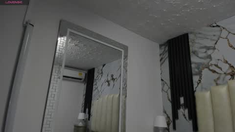 Hey Guys  Im Mollie online show from March 29, 12:05 pm