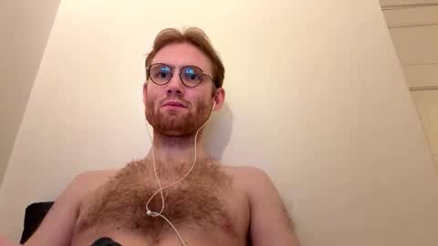 molliter online show from December 22, 5:43 pm