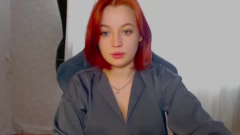 Molly online show from May 5, 3:14 am