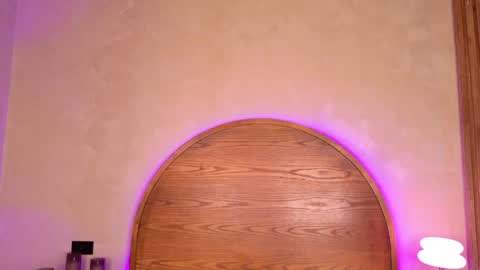 Snapshot of molly_jackson chatting on May 15, 10:50 pm Molly Jackson online show from May 15, 10:50 pm