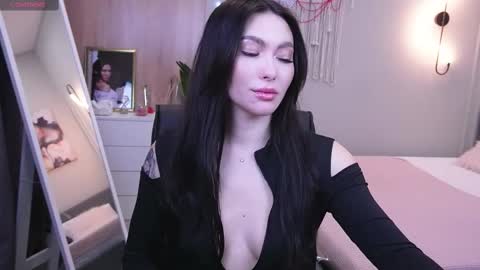 Molly online show from February 27, 6:18 am