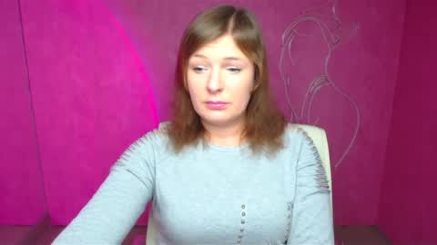 Molly online show from December 19, 12:45 pm