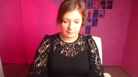 Molly online show from November 11, 12:27 pm