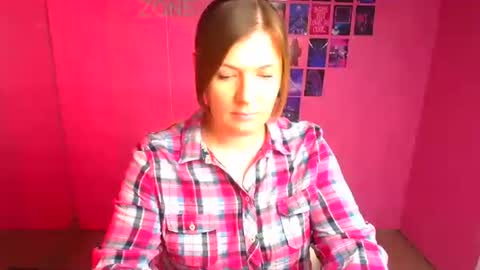 Snapshot of molly_mis chatting on May 3, 12:11 pm Molly online show from May 3, 12:11 pm