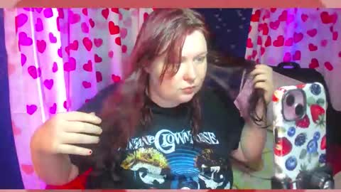 Snapshot of molly_moons chatting on February 27, 6:08 pm molly_moons online show from February 27, 6:08 pm