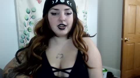 molly_moonxxx online show from November 26, 11:44 am