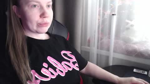 I have new photos come and see with love Molly online show from February 23, 8:12 am