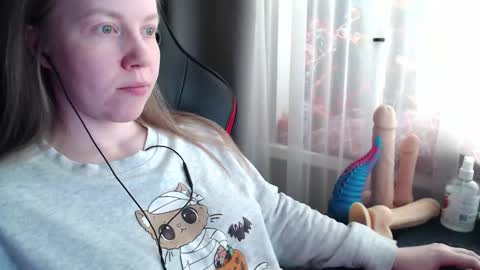 I have new photos come and see with love Molly online show from March 10, 10:53 am