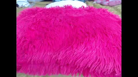 Snapshot of mollyandbra chatting on January 16, 6:06 pm Molly And Brad online show from January 16, 6:06 pm