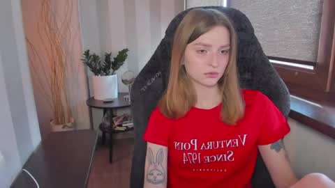 Snapshot of mollydangerous chatting on May 13, 10:45 am Taisha online show from May 13, 10:45 am