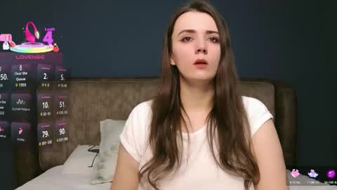 Snapshot of mollygreens chatting on February 22, 7:23 pm Molly online show from February 22, 7:23 pm