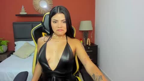 mollylove_ online show from September 26, 11:58 am