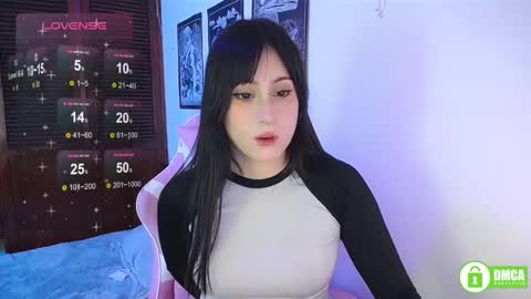 Snapshot of mollymeyeer chatting on January 20, 1:28 am Molly online show from January 20, 1:28 am