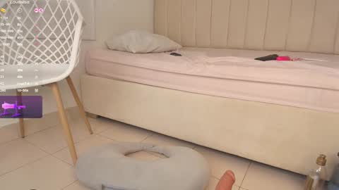 Molly  online show from January 10, 10:36 pm