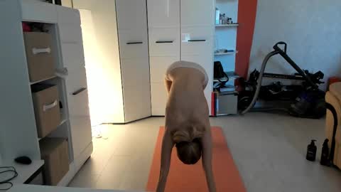 AngelMomm online show from February 22, 6:28 am