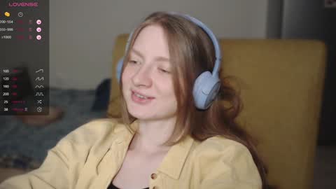 Snapshot of mollytucker chatting on December 14, 2:42 pm mollytucker online show from December 14, 2:42 pm